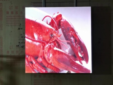 潛江荊州沙市區荊州工業園室內全彩P1.86  尺寸1.28x1.28m，像素點688x688